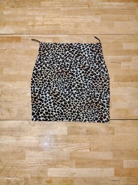 High waisted Leopard Print Mini Skirt
